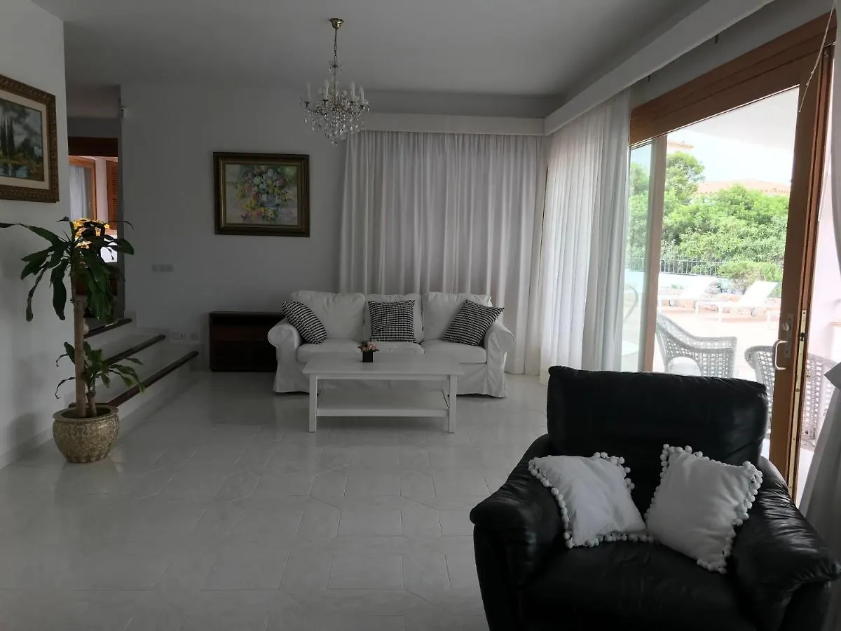 Villa Garrido ポルトコロム