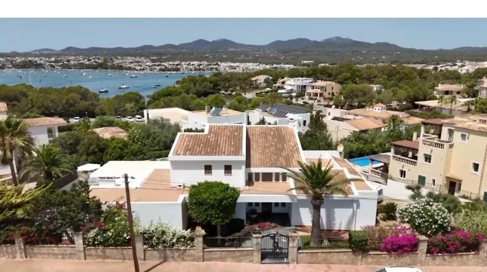 Villa Garrido ポルトコロム 0*,